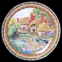Настенные тарелки "Домик в деревне"